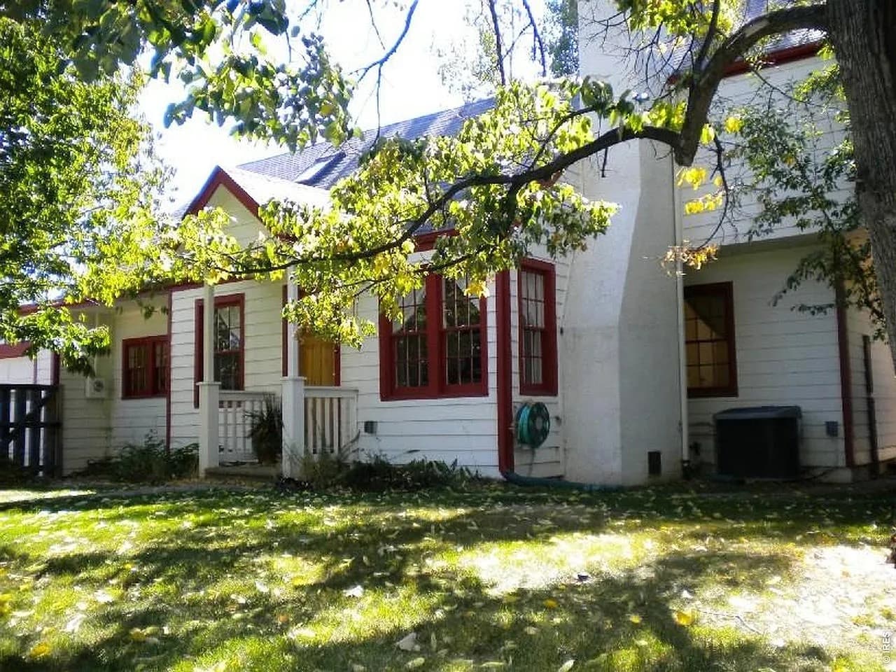 1412 Elder Ave